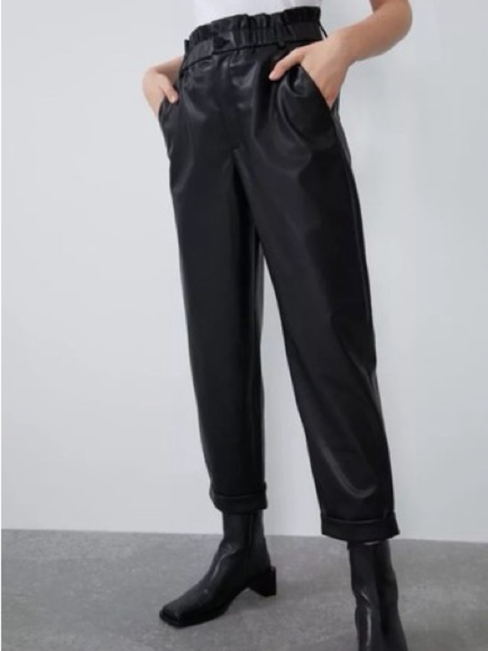 Zara Black Faux Leather PaperBag Cropped Jeans